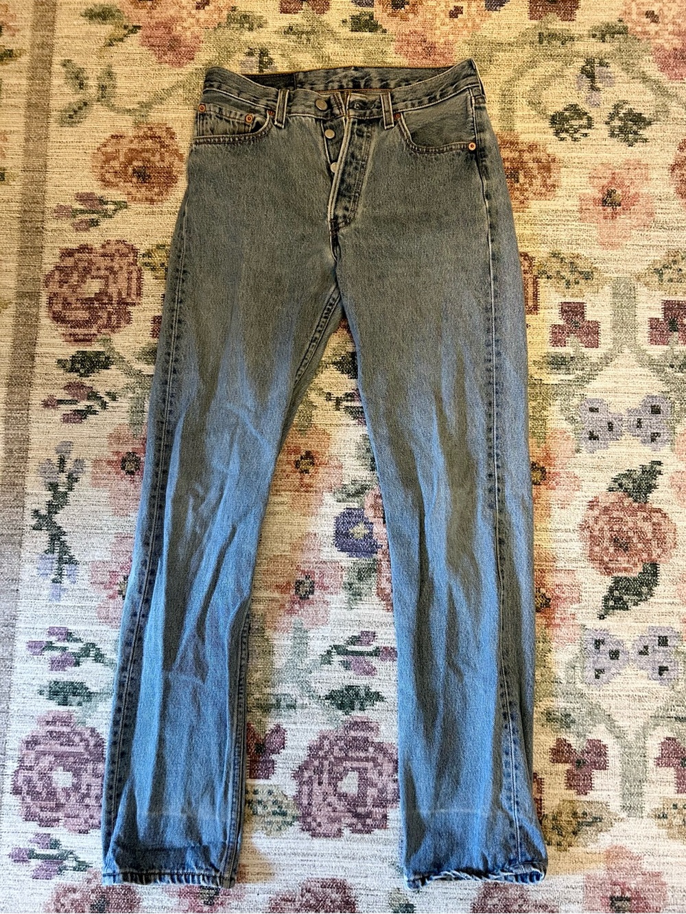 Levi's 501 women’s Classic Light Blue Denim Jeans vintage (perfect colour!!)